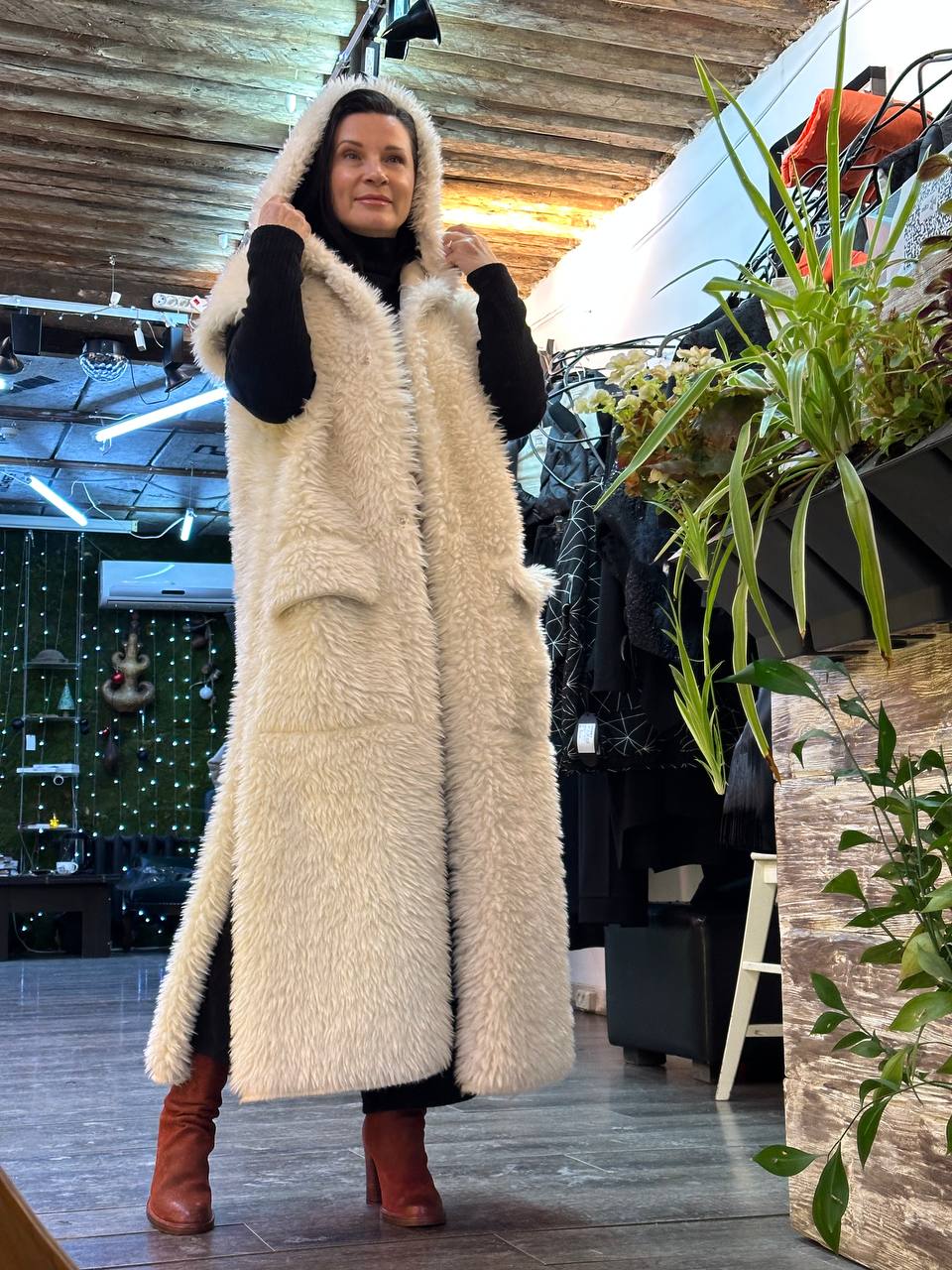 Эстетика дикой природы: жилет из экомеха от La HAINE 🌑🐾