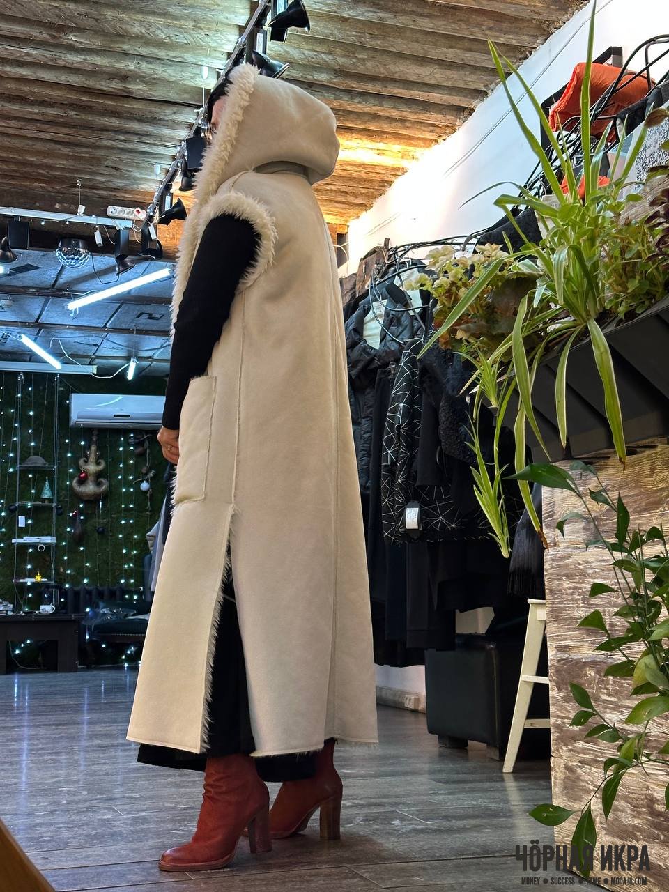 Эстетика дикой природы: жилет из экомеха от La HAINE 🌑🐾