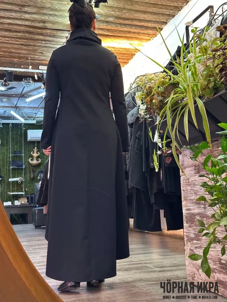 La HAINE: Когда Эмоция Превращается в Силуэт