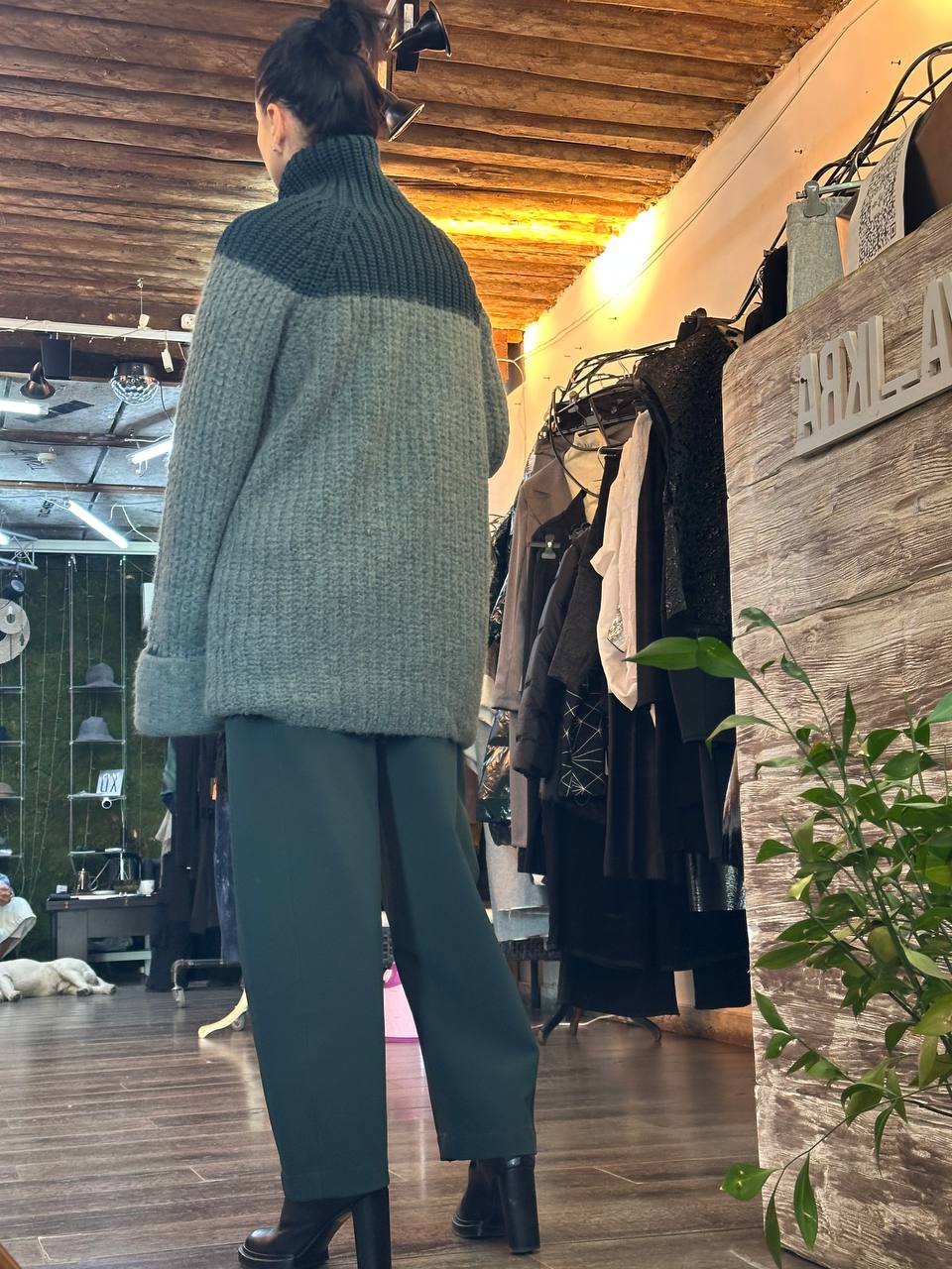 Комплект Annette Gortz — функциональная элегантность