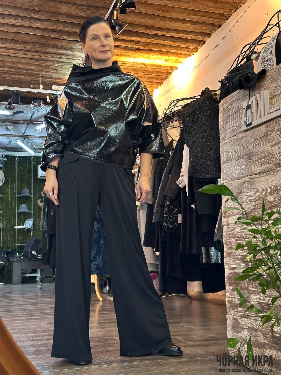 Комплект Xenia Design: блеск формы и свобода движения