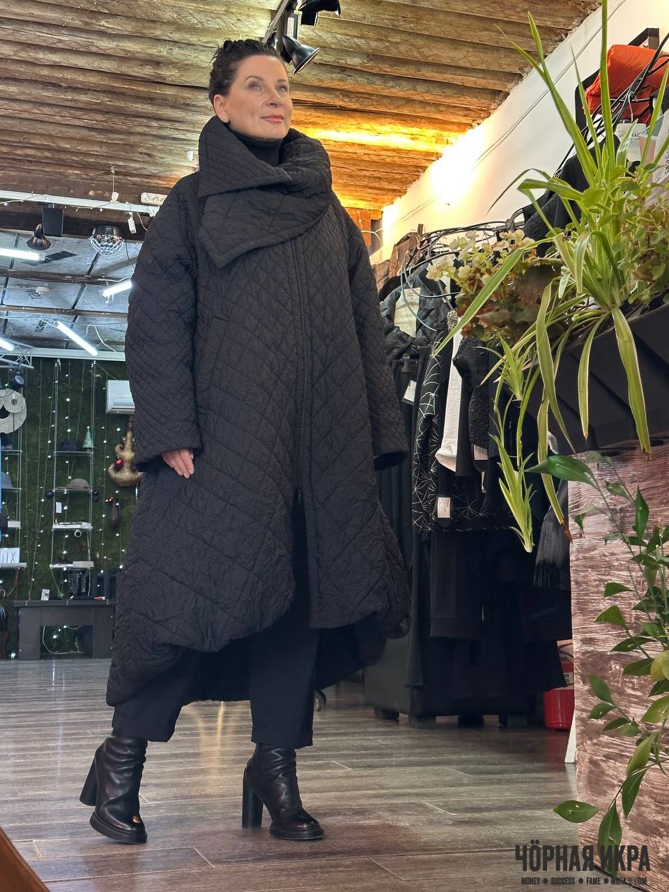 Архитектурное тепло: оверсайз-пальто Xenia Design 🧥🌑