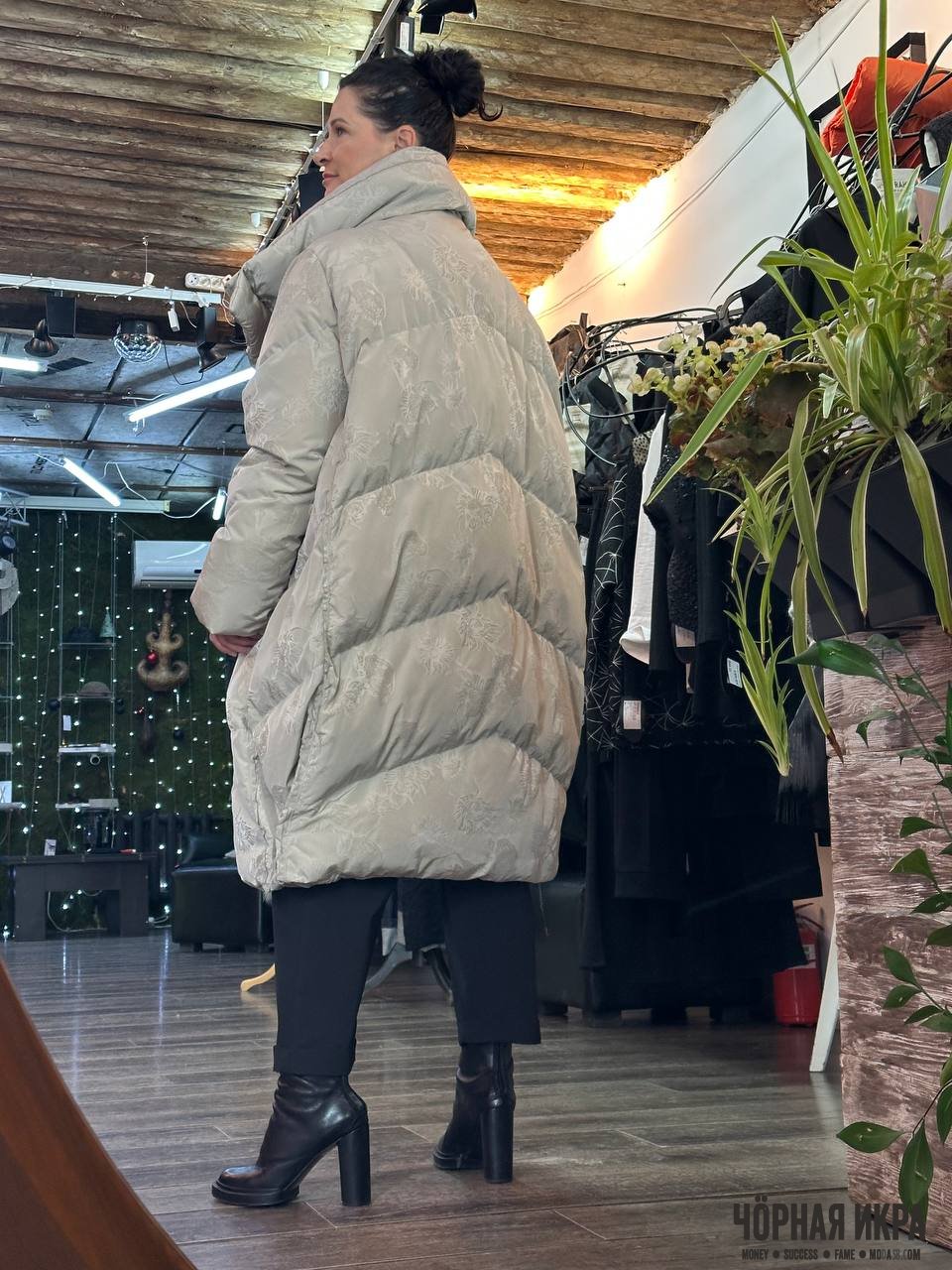 Безупречная зима: пуховик оверсайз от Annette Görtz ❄️🦢